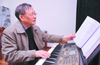 费时两年谱曲，岳飞后人把《论语》当歌唱